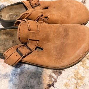Birkenstock Men's Tan Leather Slip-On Shoes Size 10